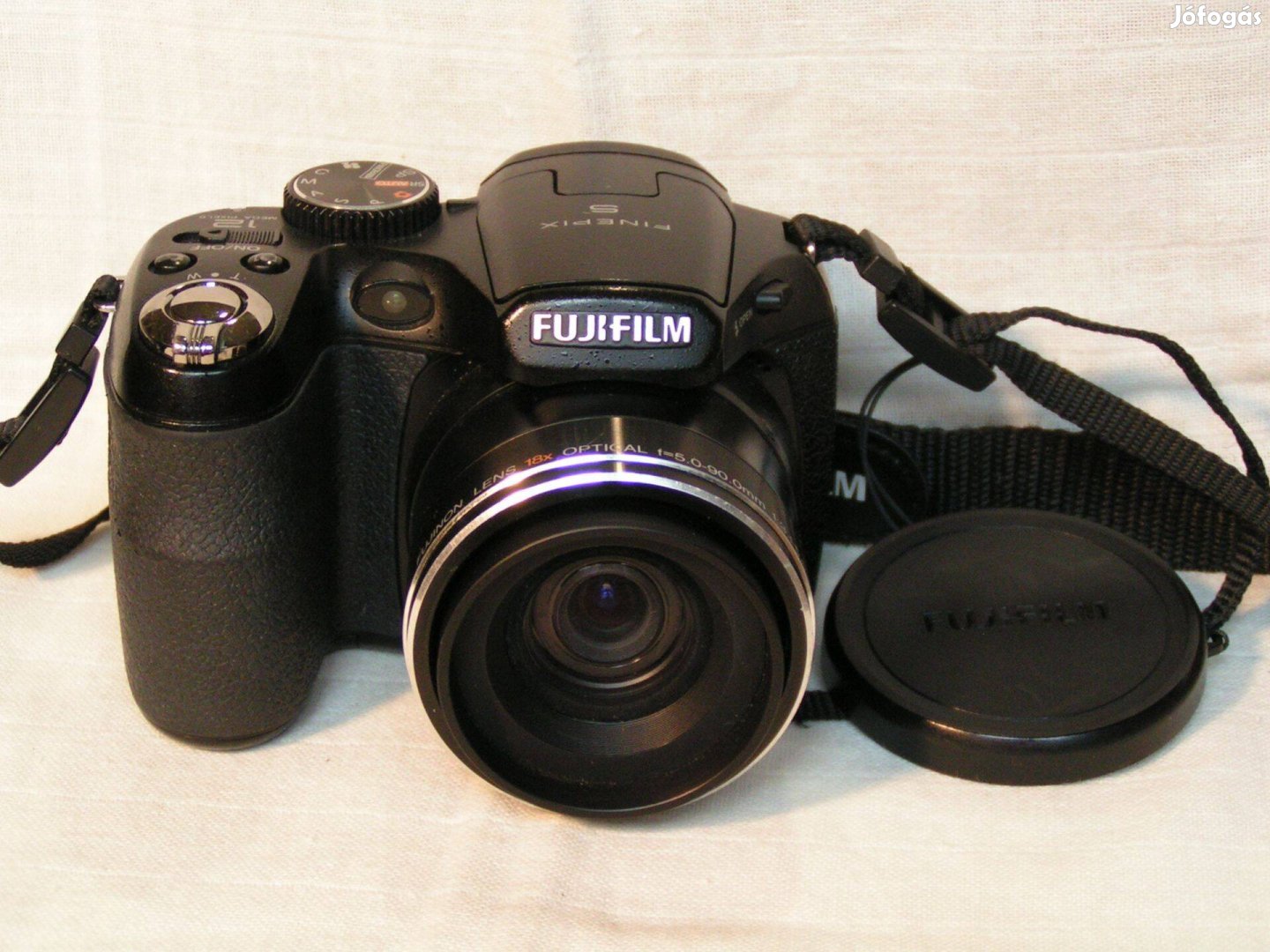 Fujifilm Fine Pix S 1800 Digitális fényképezőgép