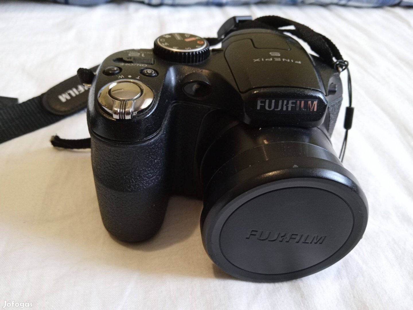 Fujifilm Finepix S1800 fényképezőgép