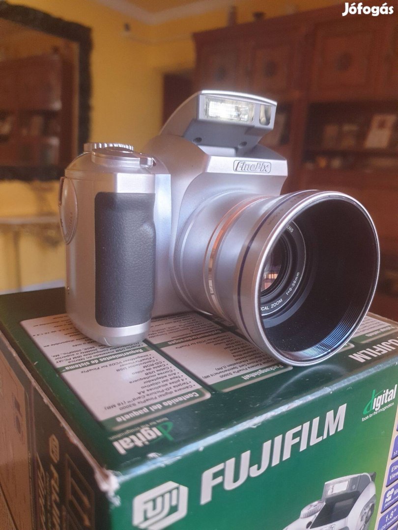 Fujifilm Finepix S3000 digitális fényképezőgép