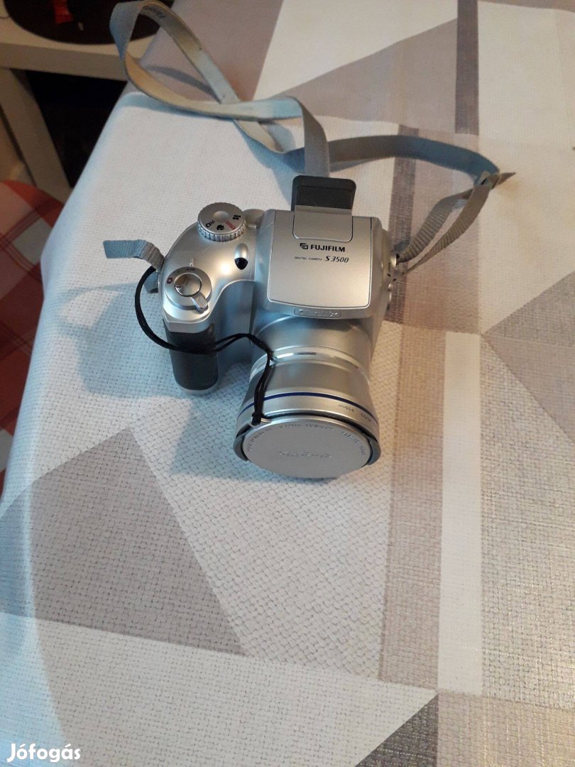 Fujifilm S 3500 fényképezőgép