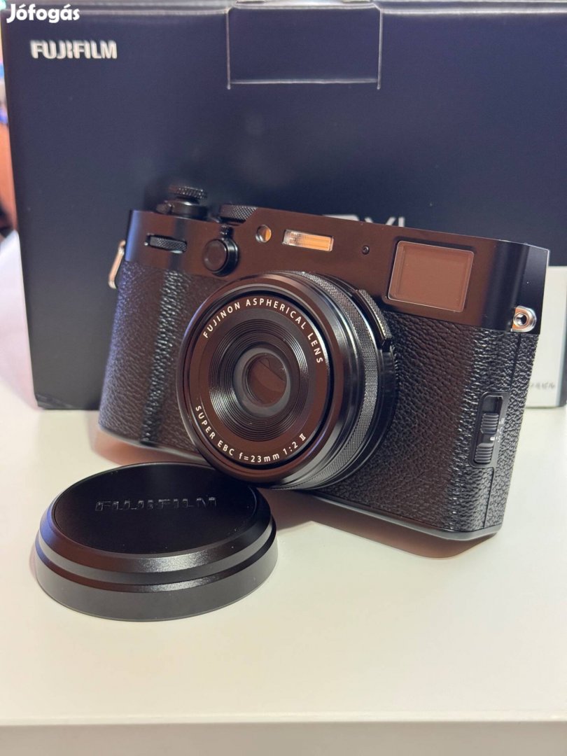 Fujifilm X100VI fekete