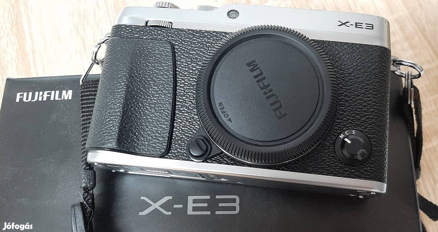 Fujifilm XE-3 ezüst minden tartozékkal