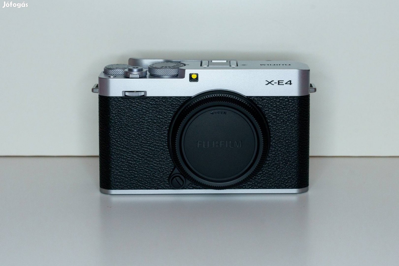 Fujifilm X-E4