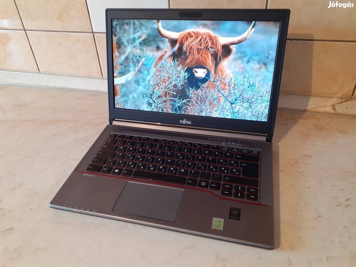 Fujitsu E744 I5 laptop, notebook ssd, jó akku Win10