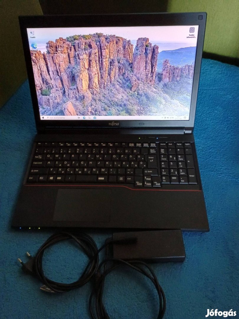 Fujitsu Lifebook A574/H