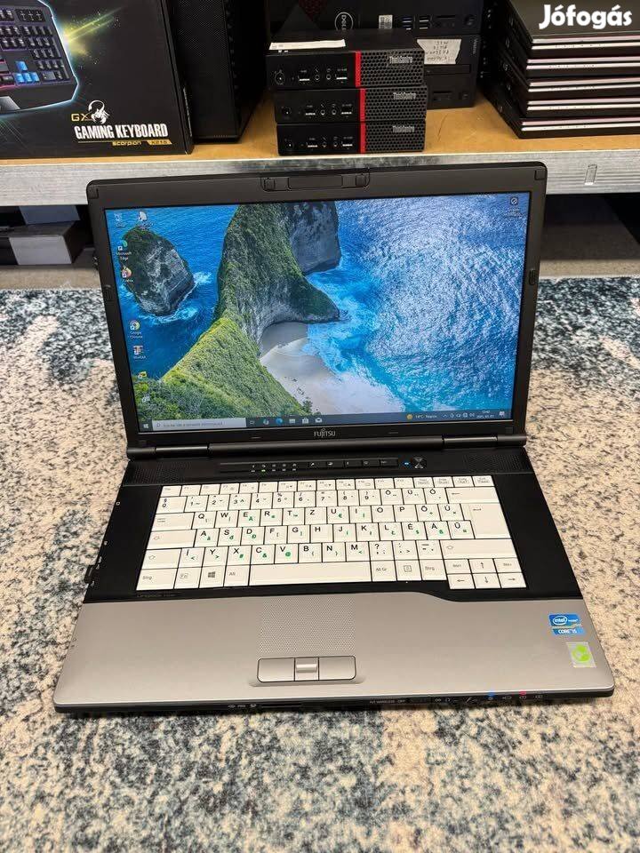Fujitsu Lifebook E752 3. gen. I5 laptop /4X2600 Mhz, 4 GB DDR3, 240 GB