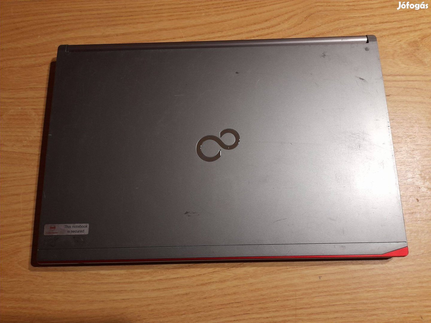 Fujitsu Lifebook E756 laptop alkatrész