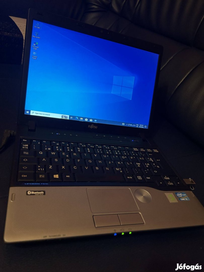 Fujitsu Lifebook P702 Notebook eladó 