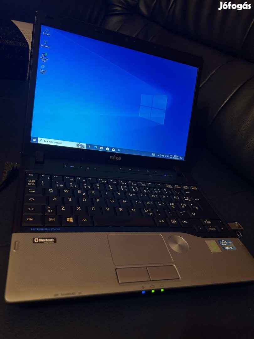 Fujitsu Lifebook P702 eladó