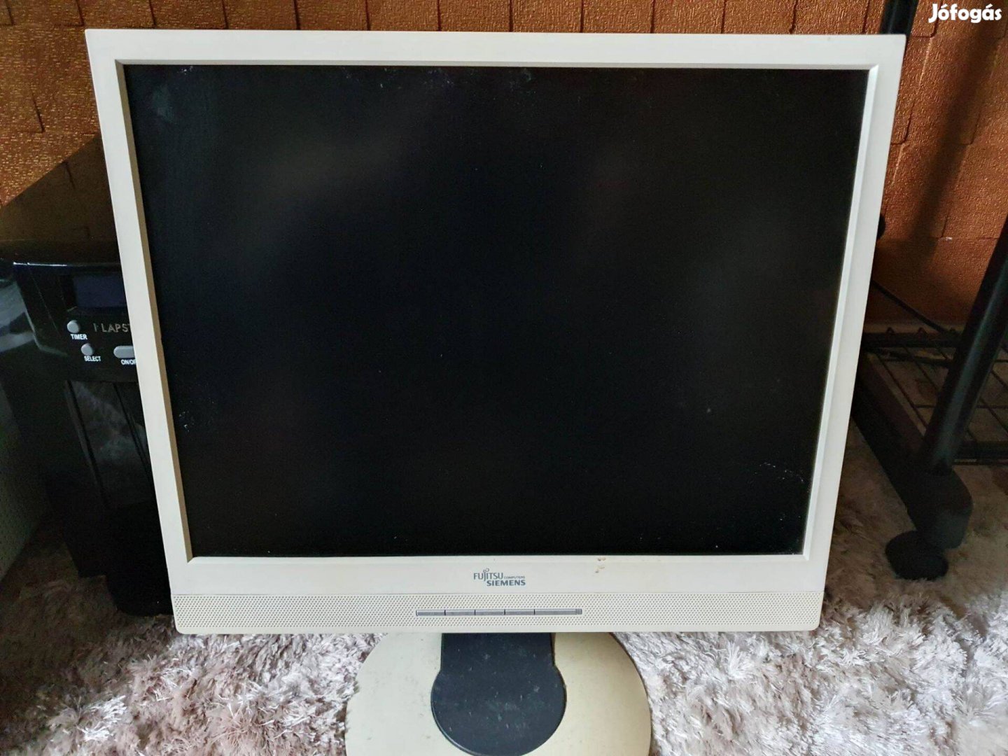 Fujitsu-Siemens P20-2 (monitor)