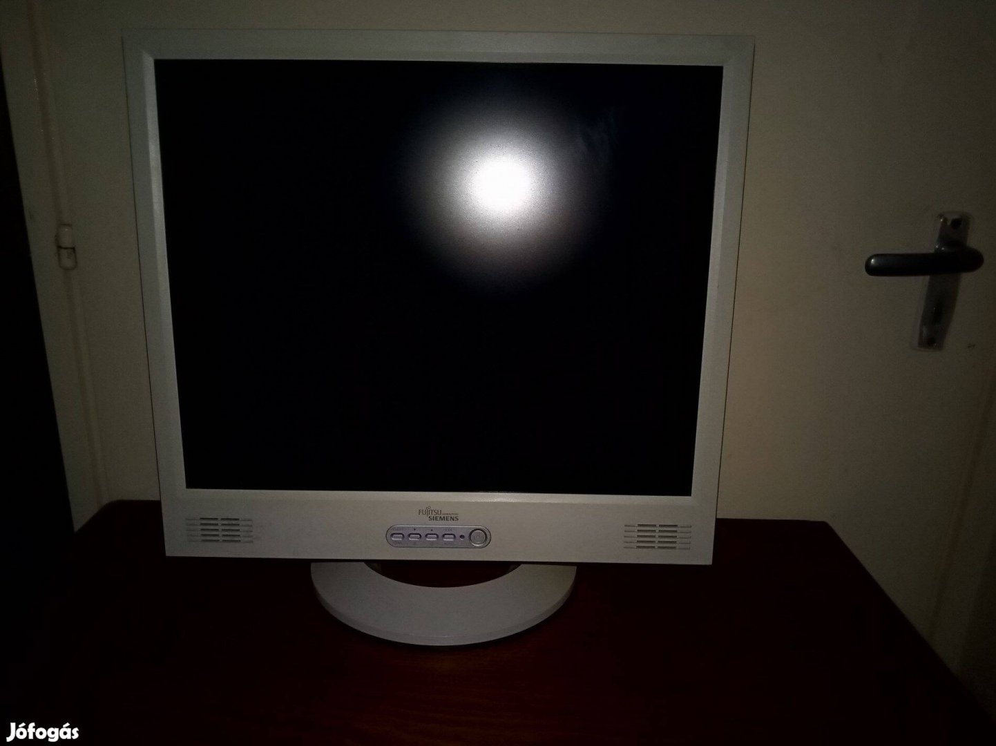 Fujitsu Siemens Scenicview P19-1S LCD 19" monitor működő