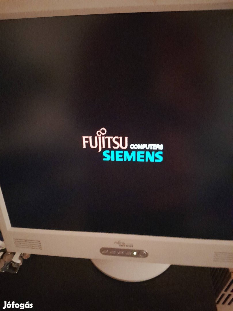 Fujitsu Siemens forgatható monitor 