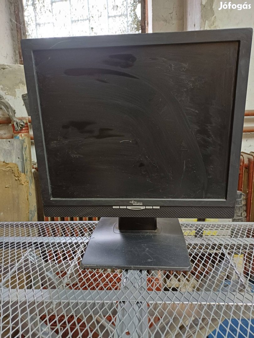 Fujitsu  Siemen monitor