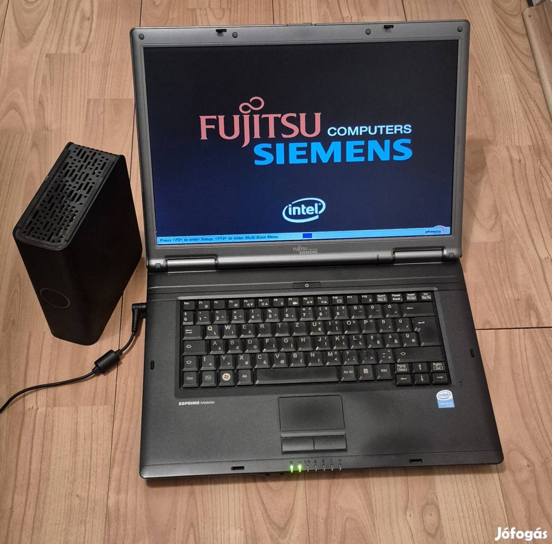 Fujitsu esprimo mobile v5515 laptop