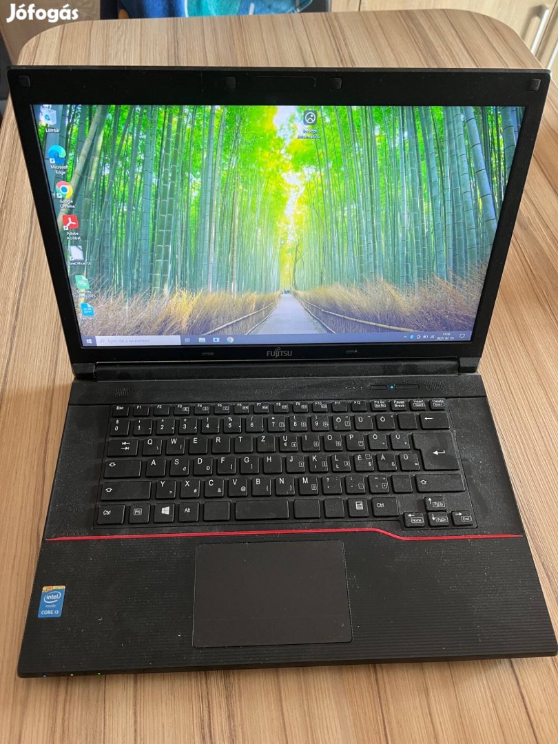 Fujitsu laptop eladó!