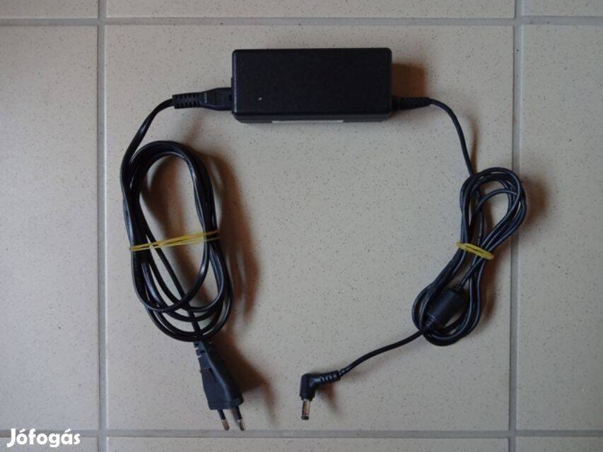 Fujitsu siemens computer ac/dc adapter output: 20v egyenáram 3, 25a