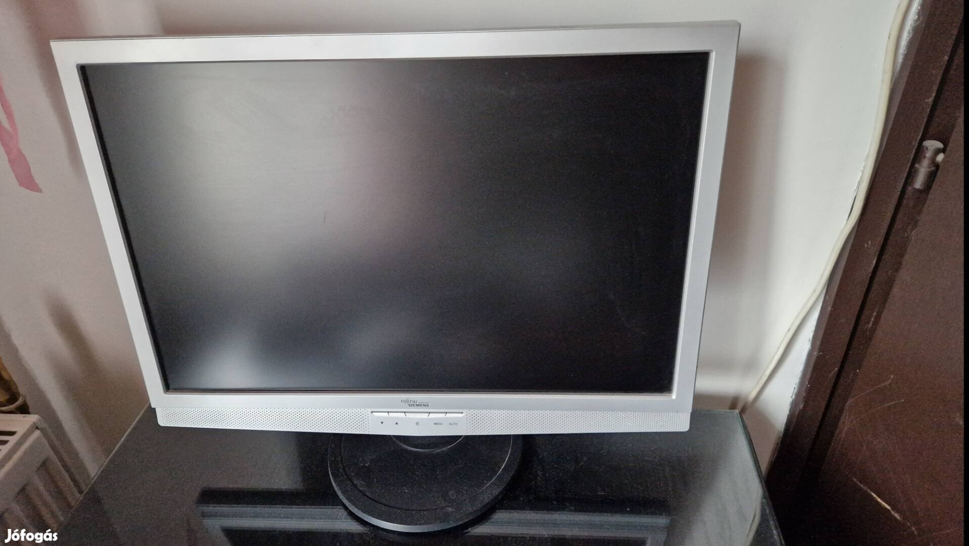 Fujitsu siemens lcd monitor - 22" - jó állapotban eladó!