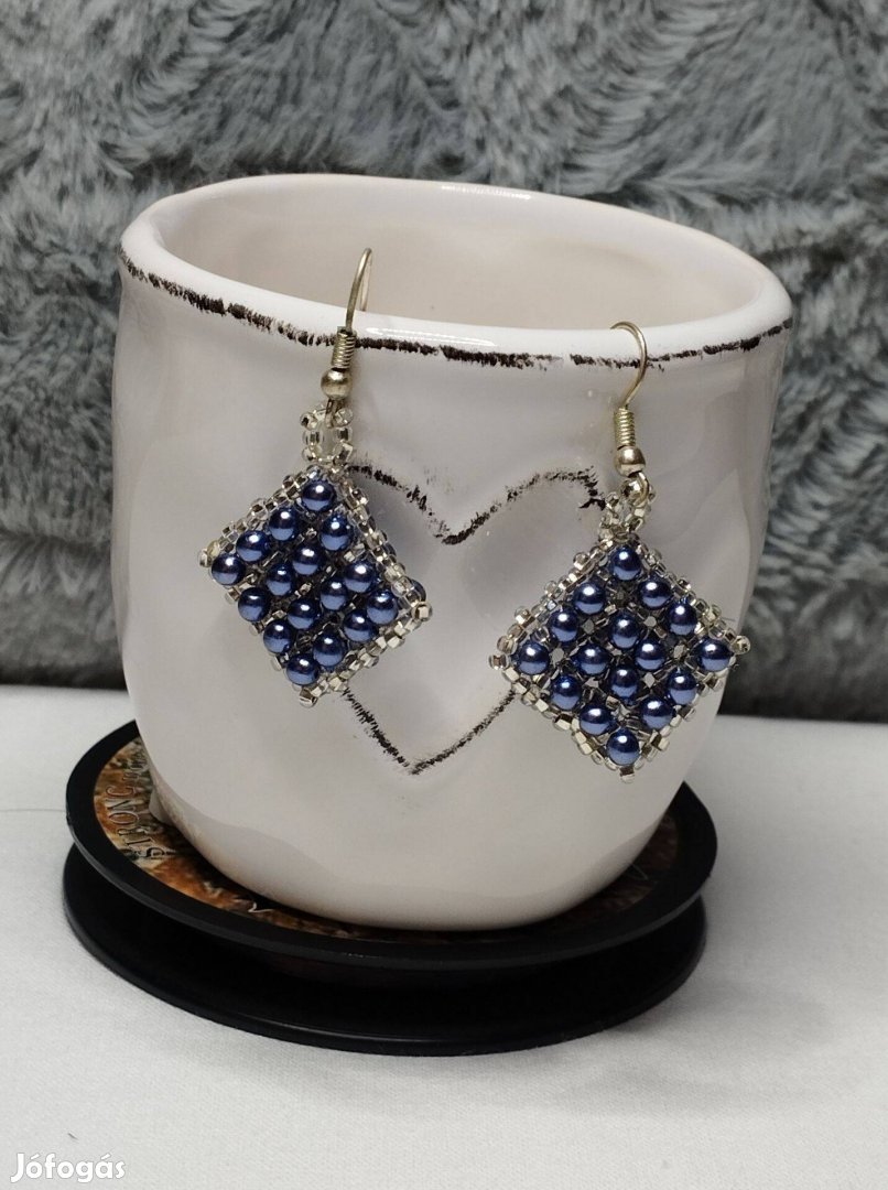 Fülbevaló gyöngyházfényű kék új