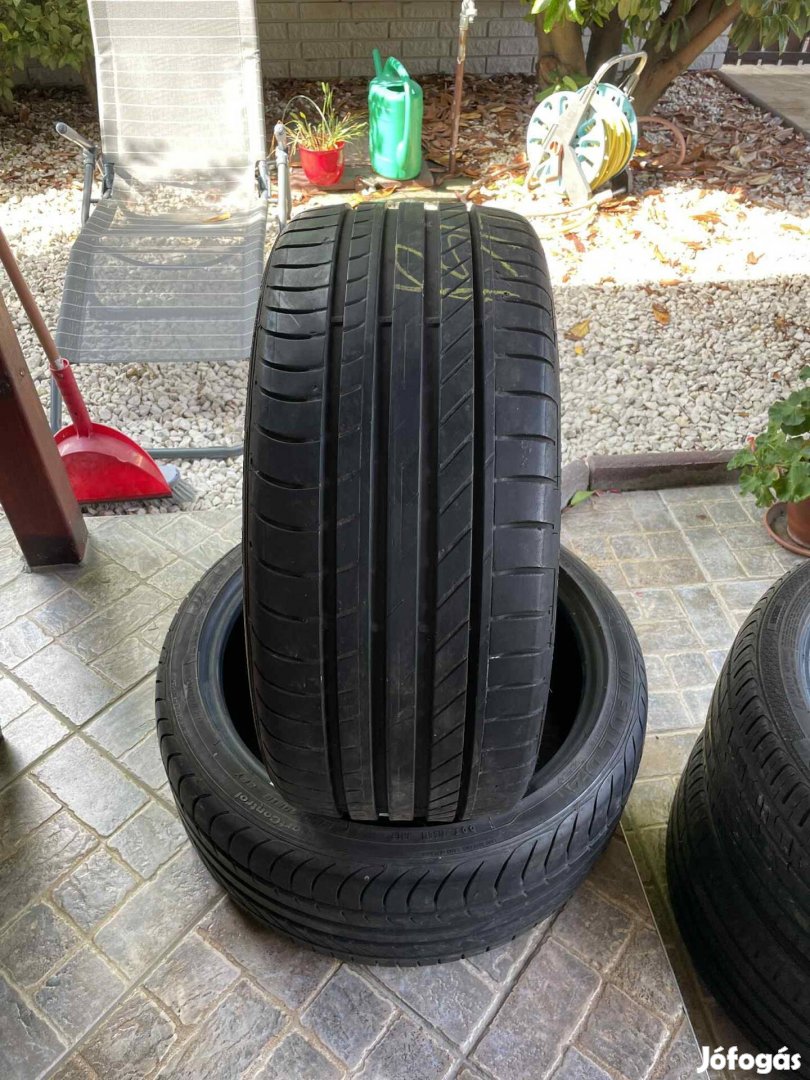 Fulda 225/40R18
