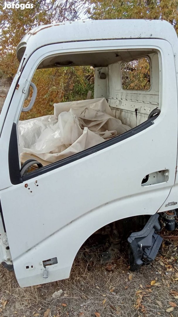 Fülke Elado! Dyna Toyota