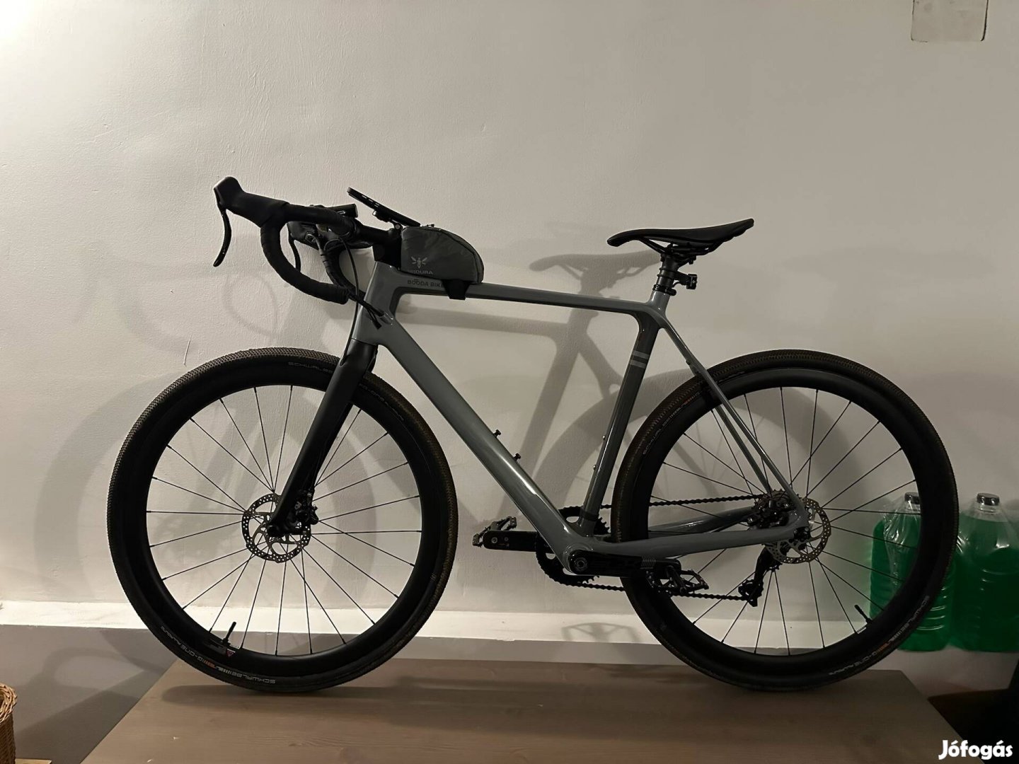 Full Carbon kerékpár
