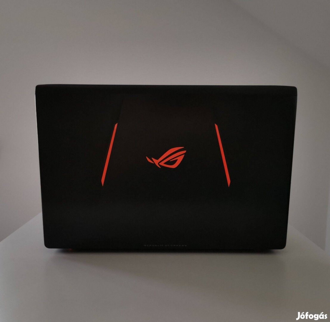 Fullos Asus rog laptop eladó 120Hz-es 256GB SSD + 1TB HDD