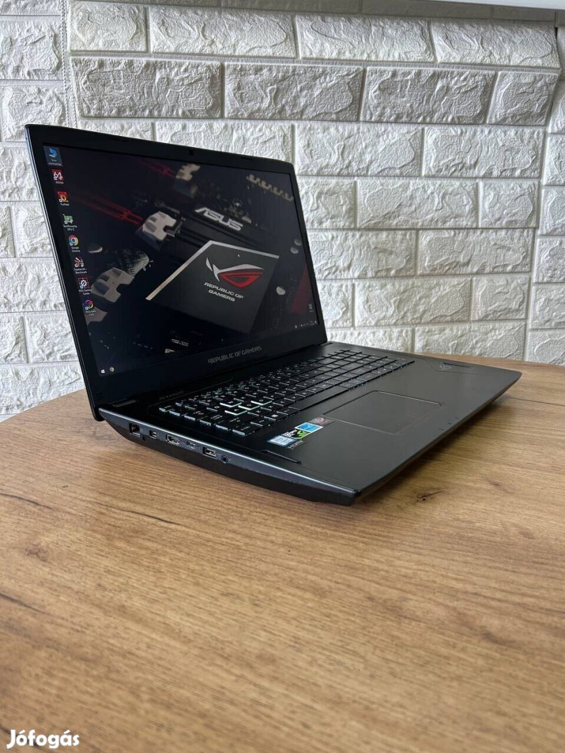Fullos ritkaság Asus rog gamer laptop eladó! Full HD kijelző 120 Hz-es