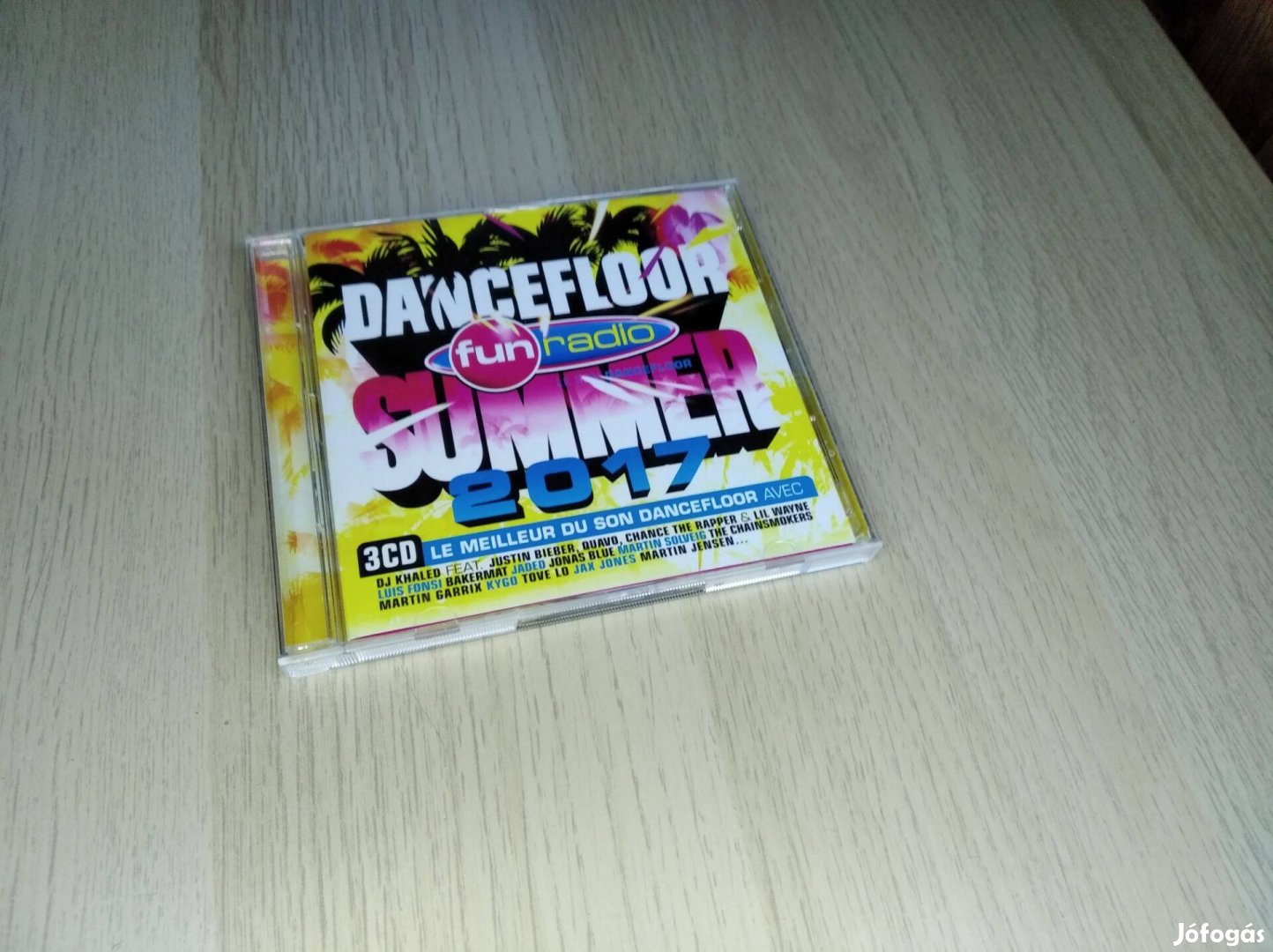 Fun Radio Dancefloor Summer 2017 / 3 x CD