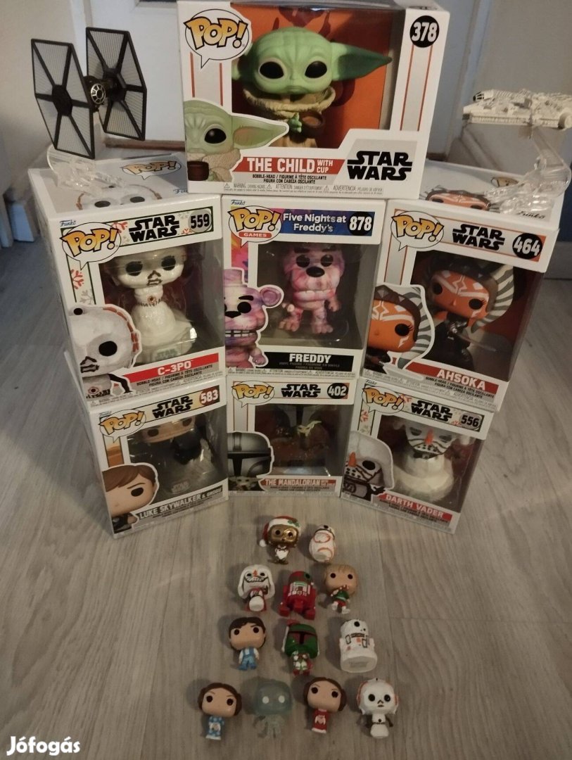 Funko POP Star Wars figurák 7 db + egyéb apróságok