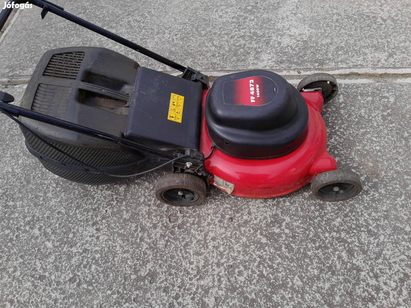 Fűnyíró 1600W FF4872