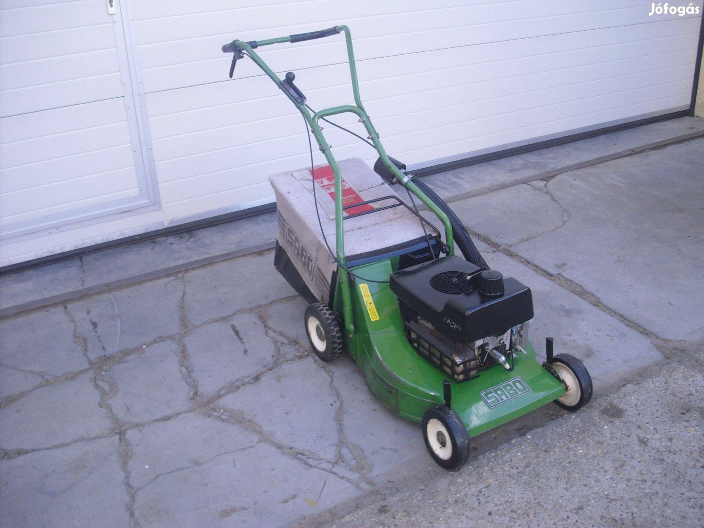 Fűnyiró Sabó ipari kétütemü