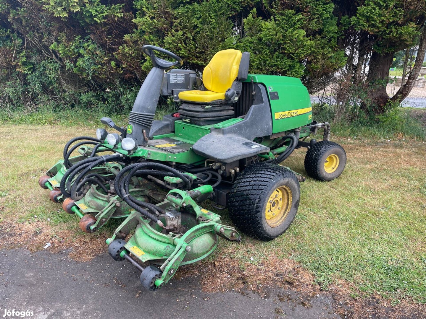 Fűnyíró Traktor John Deere 8800