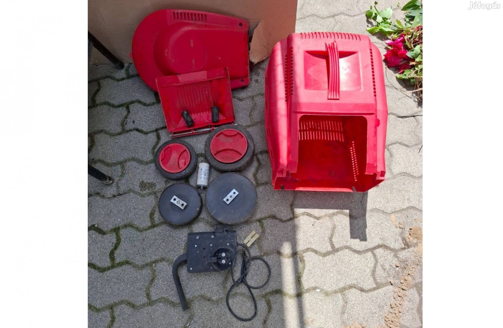 Fűnyíró alkatrész