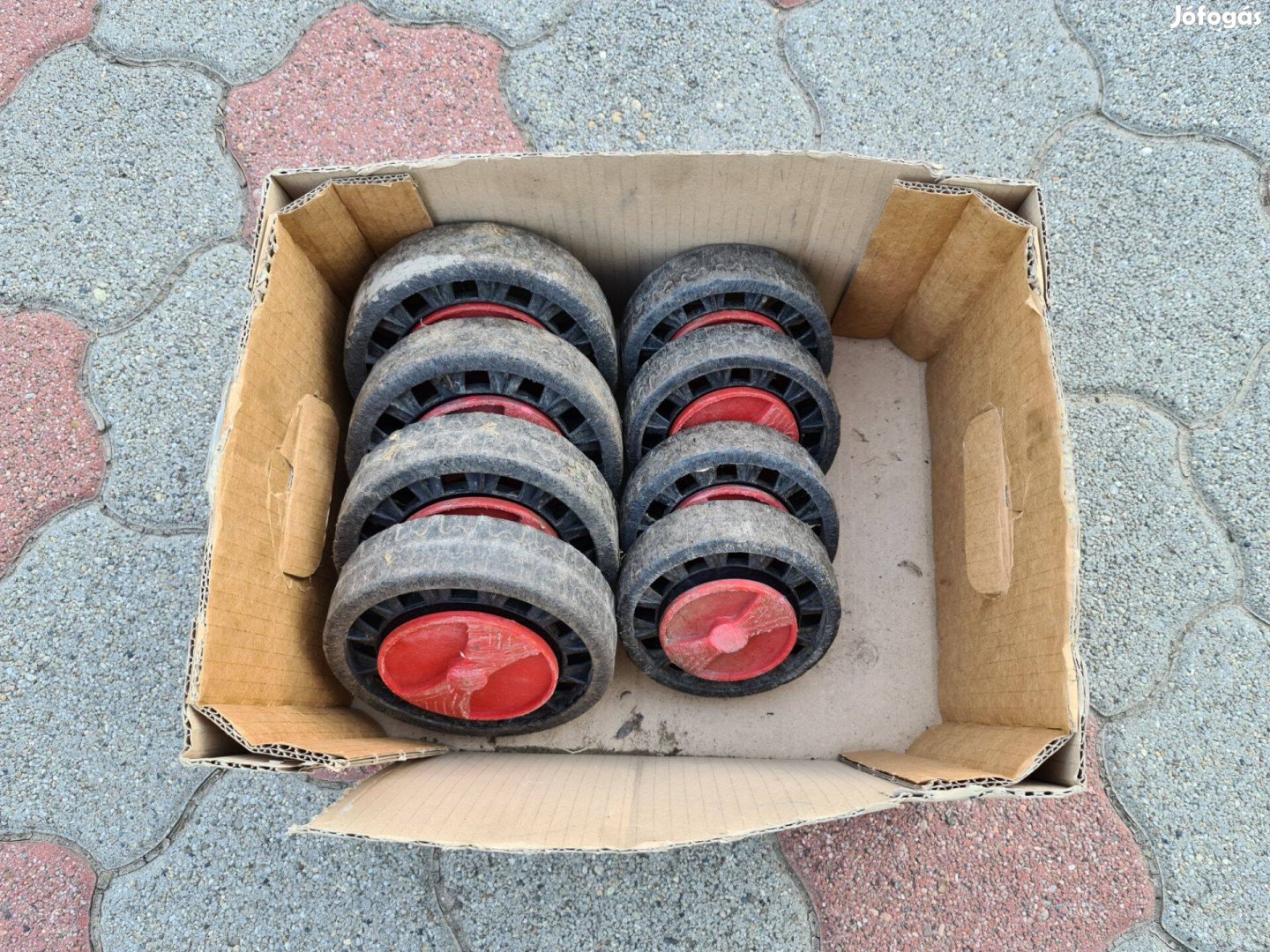 Fűnyíró kerék 8 db vagy másra