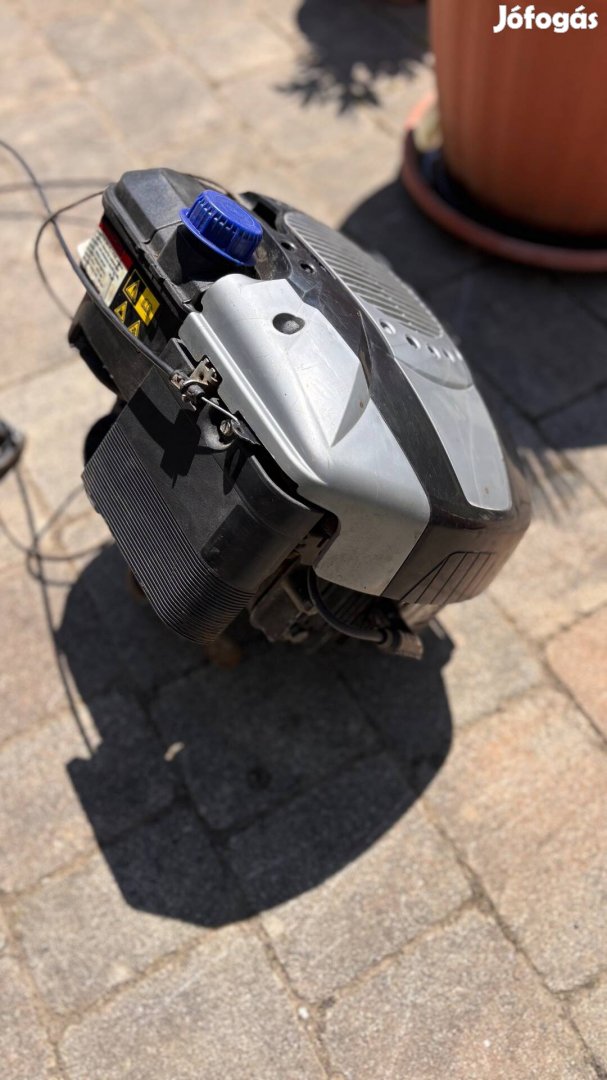 Fűnyíró motor Briggs&Stratton