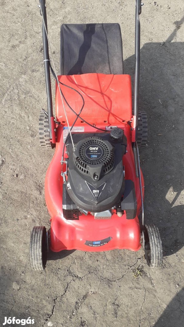 Fűnyiró,önjárós,gyűjtős