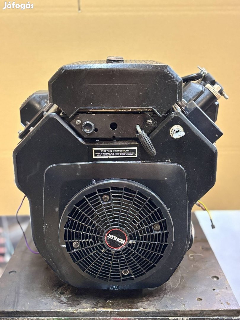 Fűnyíró traktor Fűnyírótraktor Kohler Motor 
