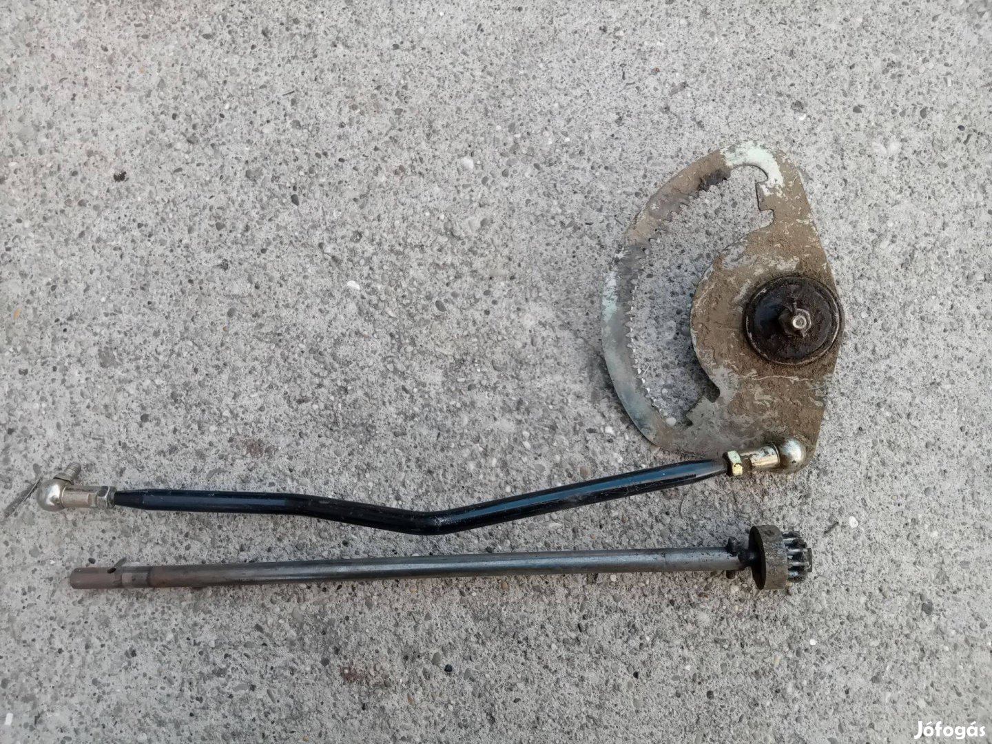 Fűnyíró traktor Kormánymű3 Fűnyírótraktor