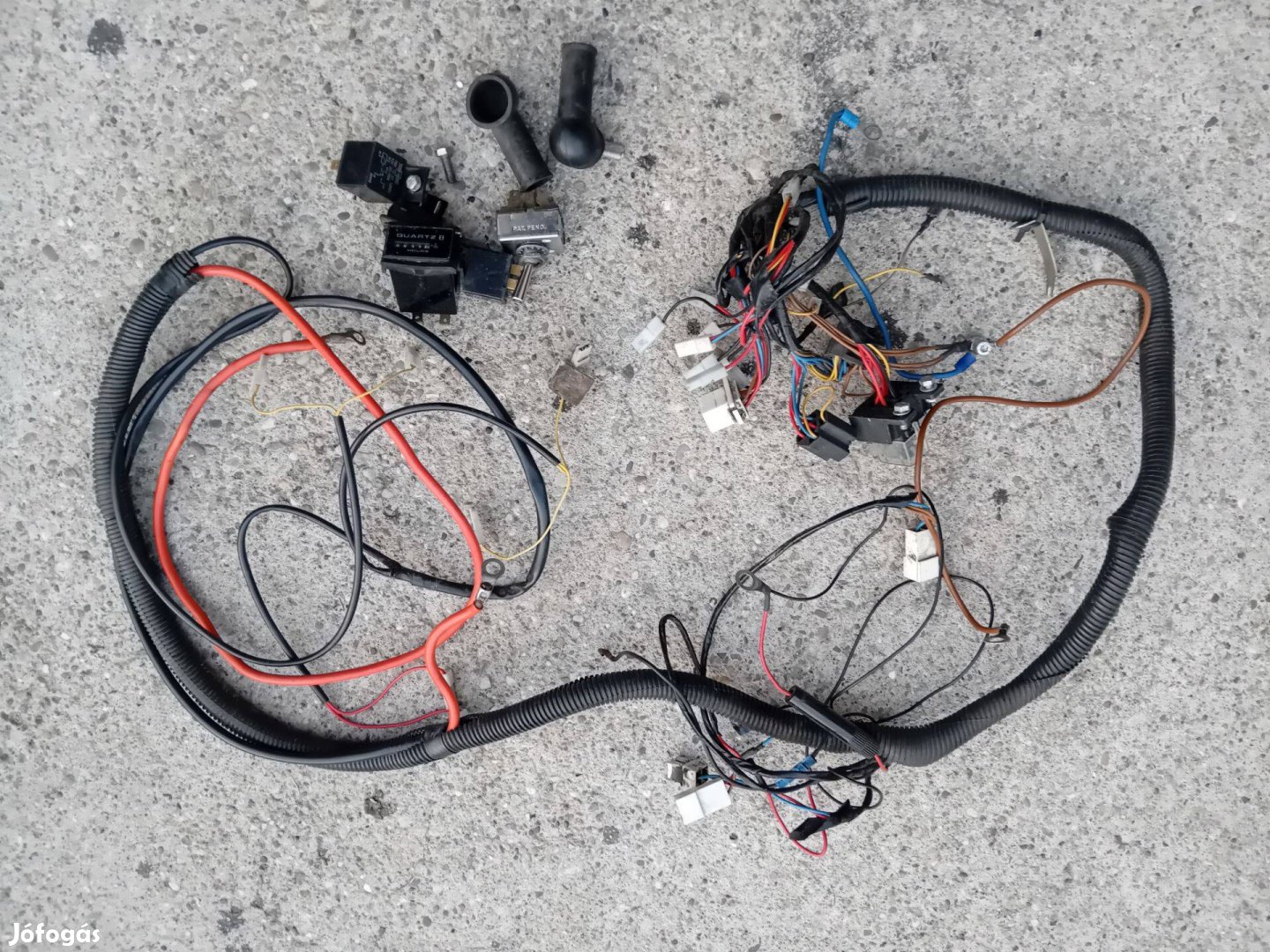 Fűnyíró traktor Vezetékköteg1 Fűnyírótraktor