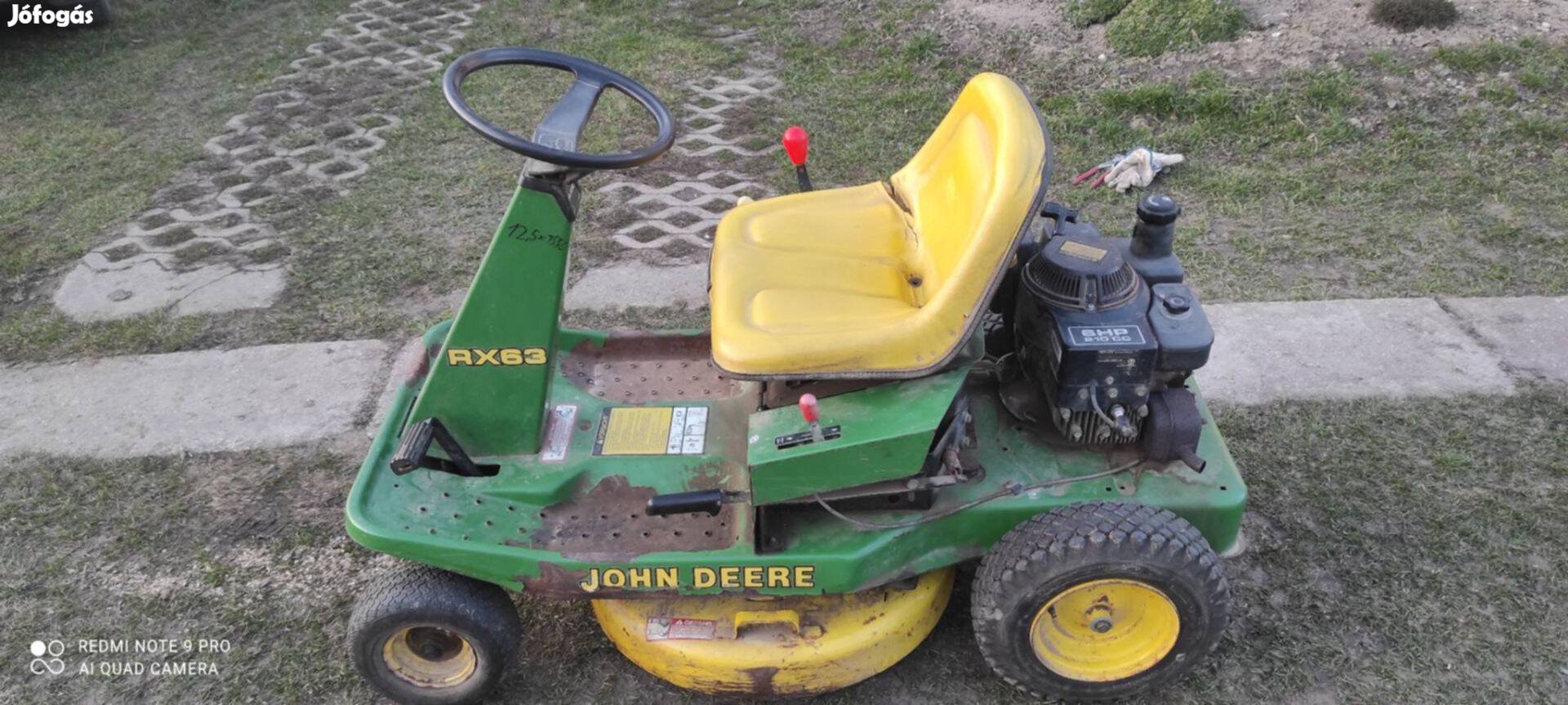 Fűnyiró traktor eladó