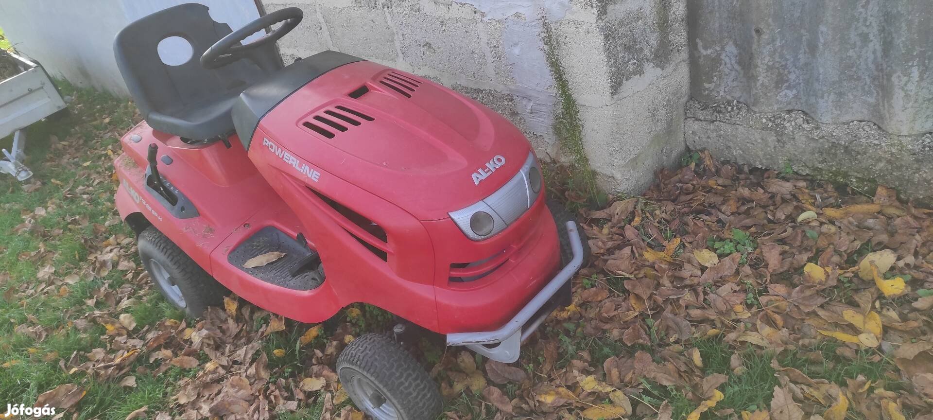 Fűnyíró traktor fűnyírótraktor 