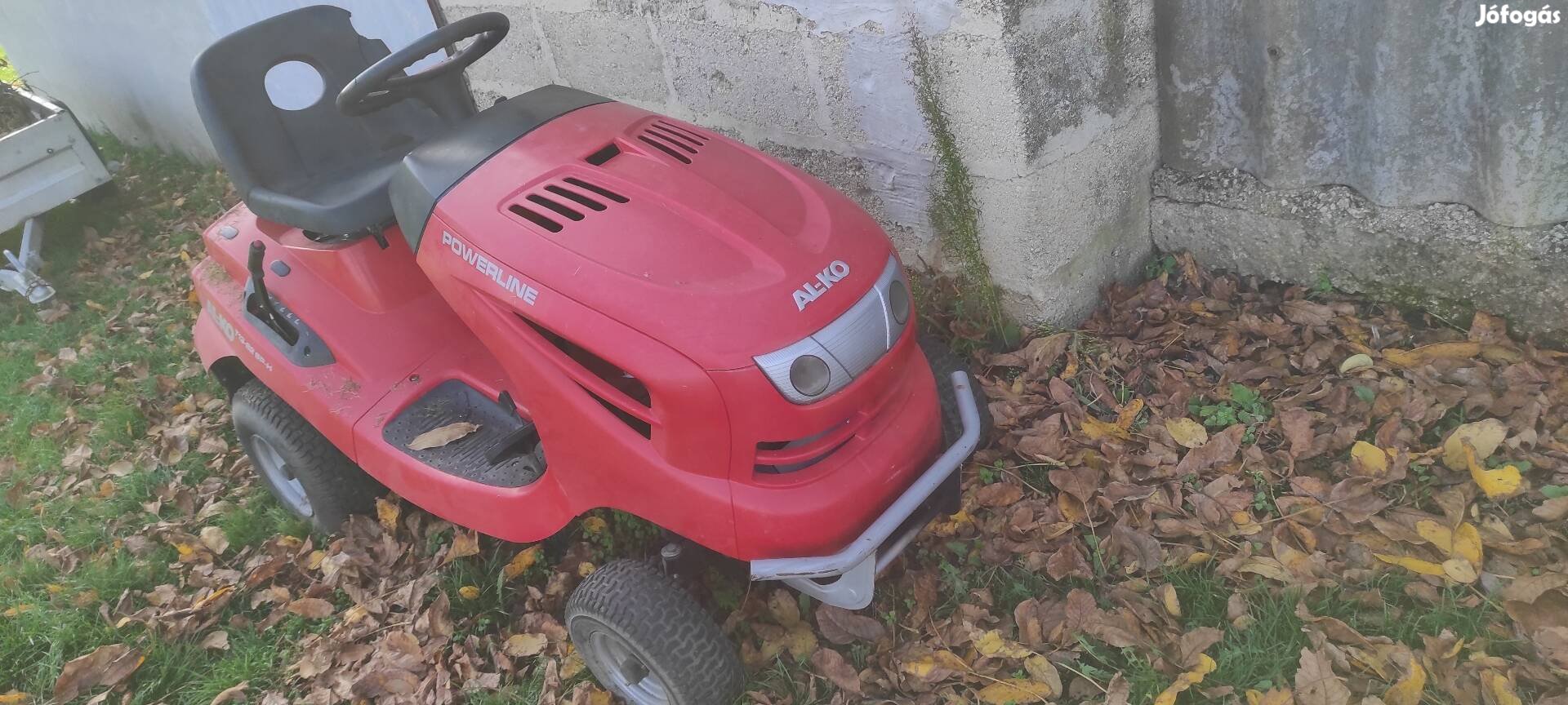 Fűnyíró traktor fűnyírótraktor 