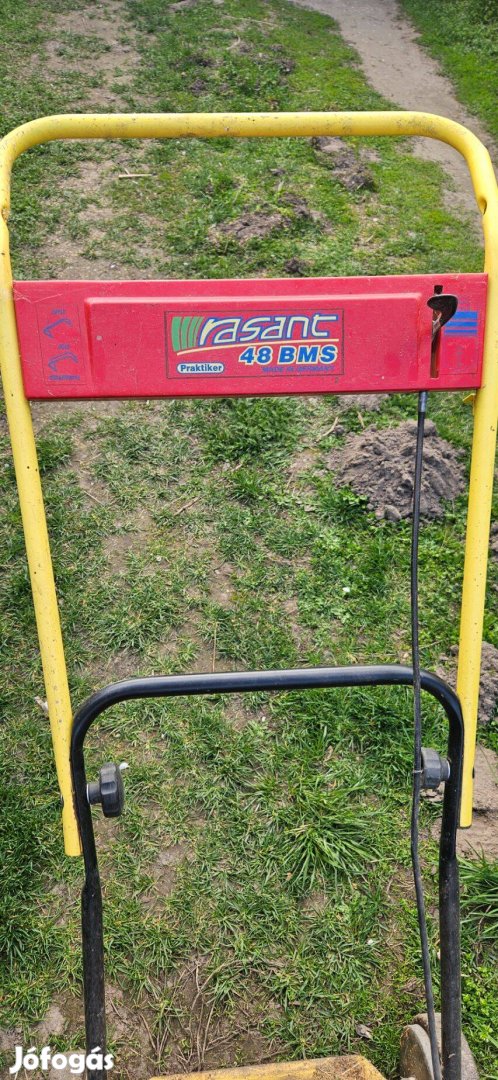 Fűnyiró váz eladó