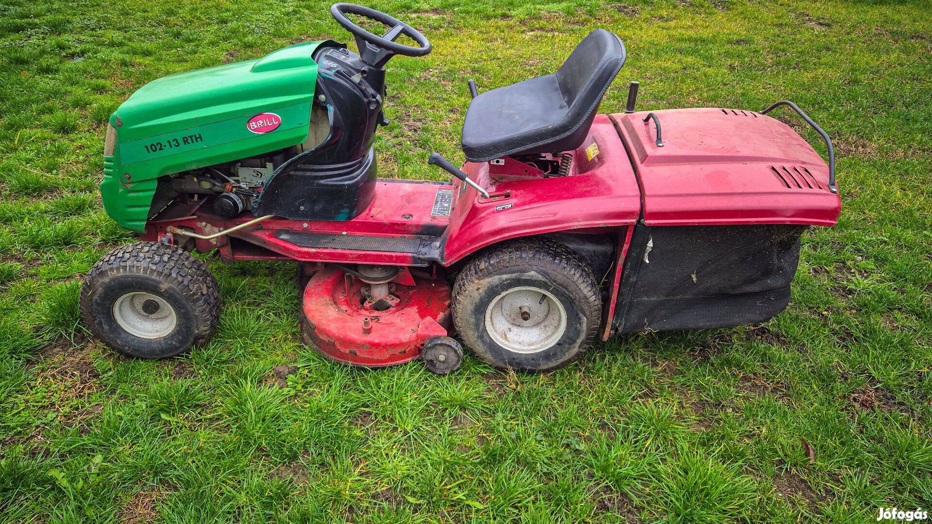 Fűnyírótraktor MTD 2007