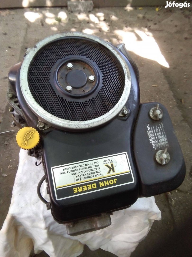Fűnyírótraktor fűnyíró traktor Kawasaki (sérült)motor olajszivattyús
