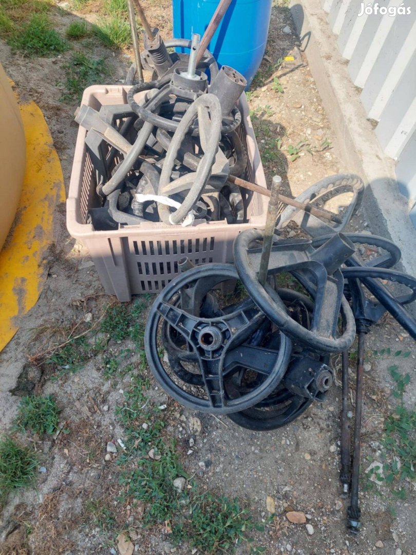 Fűnyírótraktor fűnyíró traktor eladó