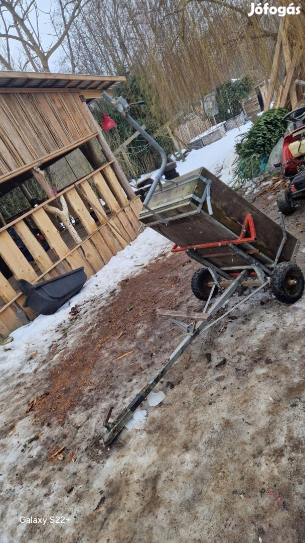 Fűnyírótraktor fűnyíró traktor utánfutó