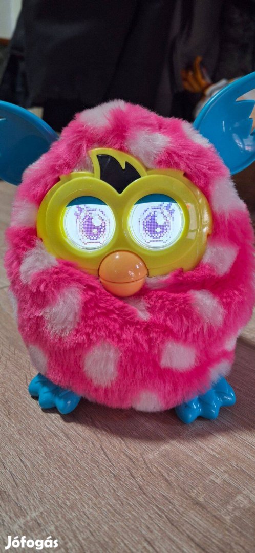 Furby interaktív plüssjáték