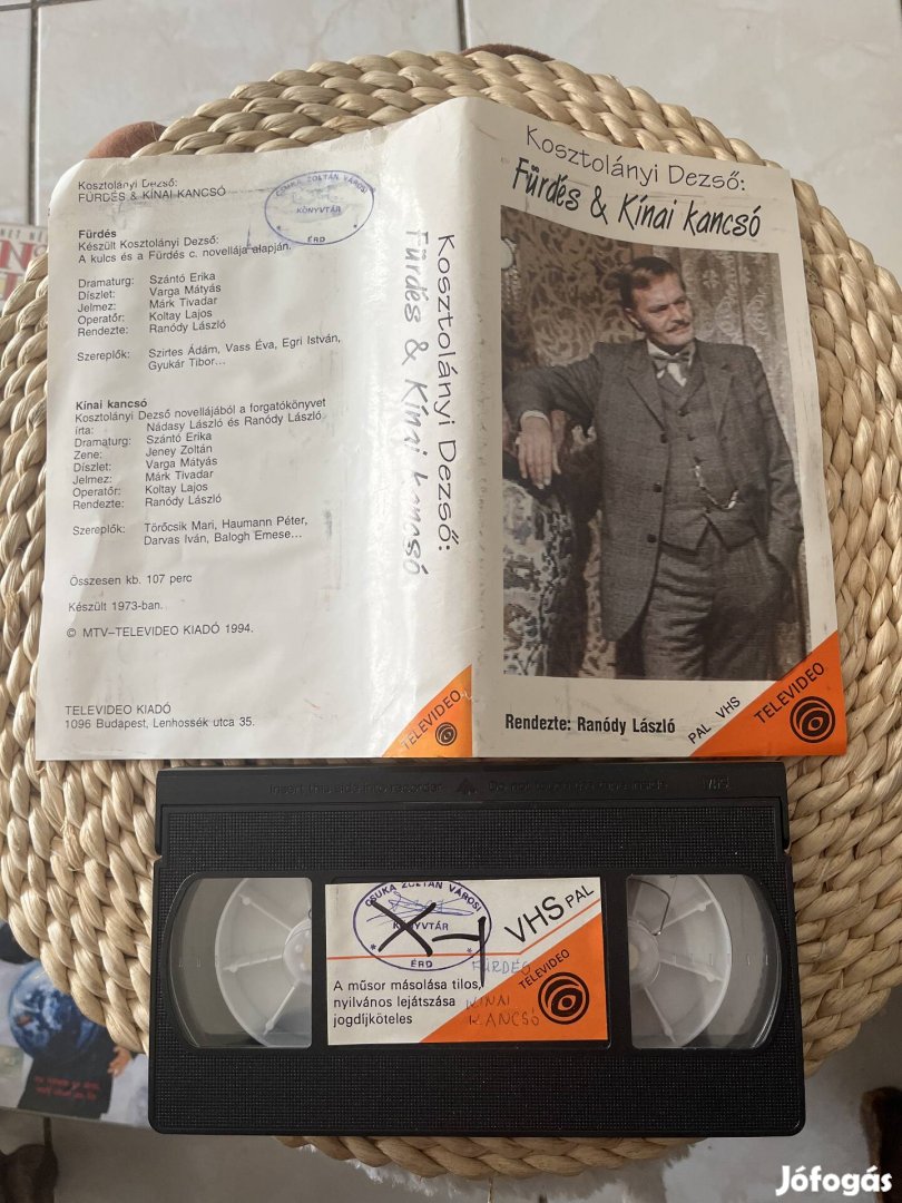 Fürdés és kinai kancsó televideo vhs