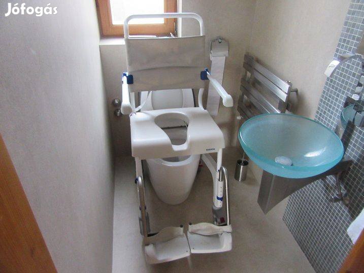 Fürdetőszék tusolószék bilis guruló fürdető tusoló szék WC fölétolható